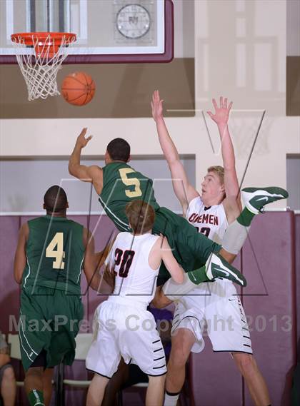Thumbnail 1 in American Fork vs. Long Beach Poly (MaxPreps Holiday Classic) photogallery.