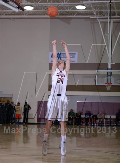 Thumbnail 2 in American Fork vs. Long Beach Poly (MaxPreps Holiday Classic) photogallery.