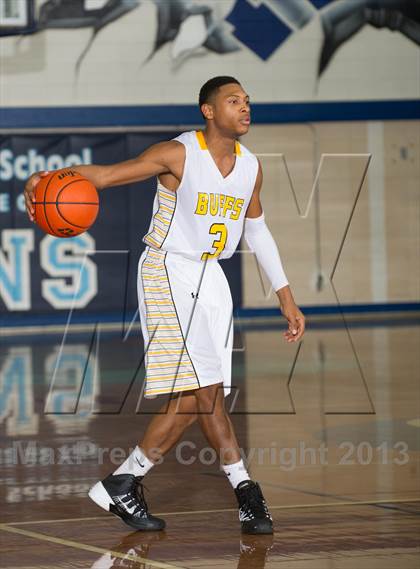 Thumbnail 3 in Fort Bend Marshall vs. Berkner (McDonald's Texas Invitational) photogallery.
