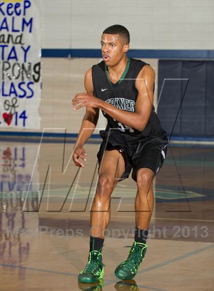 Thumbnail 2 in Fort Bend Marshall vs. Berkner (McDonald's Texas Invitational) photogallery.