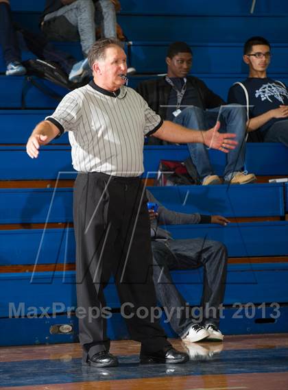 Thumbnail 1 in Fort Bend Marshall vs. Berkner (McDonald's Texas Invitational) photogallery.