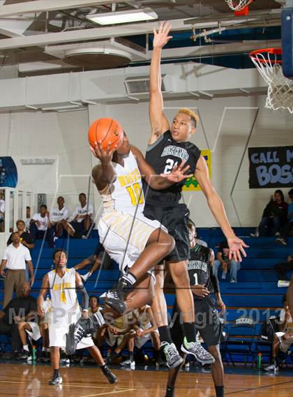Thumbnail 2 in Fort Bend Marshall vs. Berkner (McDonald's Texas Invitational) photogallery.