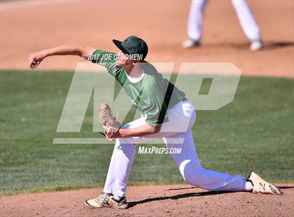 Thumbnail 1 in JV: Reagan [Ronald] vs MacArthur [Douglas] photogallery.