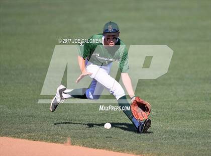 Thumbnail 1 in Reagan [Ronald] vs MacArthur [Douglas] photogallery.