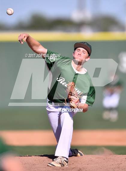 Thumbnail 1 in Reagan [Ronald] vs MacArthur [Douglas] photogallery.