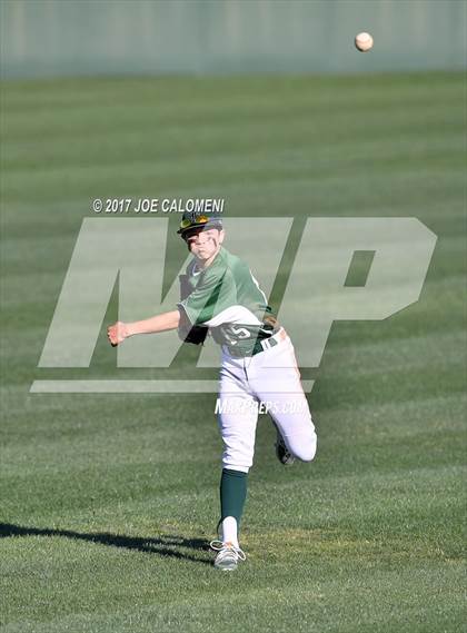 Thumbnail 1 in Reagan [Ronald] vs MacArthur [Douglas] photogallery.
