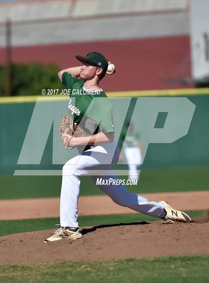 Thumbnail 2 in Reagan [Ronald] vs MacArthur [Douglas] photogallery.