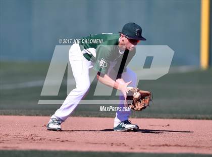 Thumbnail 3 in Reagan [Ronald] vs MacArthur [Douglas] photogallery.