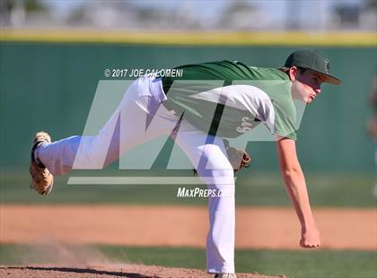 Thumbnail 1 in JV: Reagan [Ronald] vs MacArthur [Douglas] photogallery.