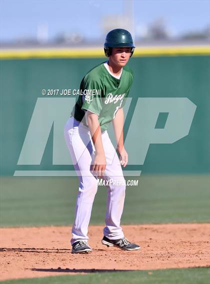 Thumbnail 2 in JV: Reagan [Ronald] vs MacArthur [Douglas] photogallery.