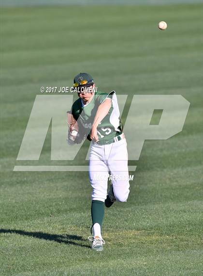 Thumbnail 3 in Reagan [Ronald] vs MacArthur [Douglas] photogallery.