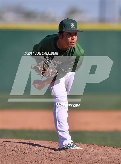 Thumbnail 2 in JV: Reagan [Ronald] vs MacArthur [Douglas] photogallery.