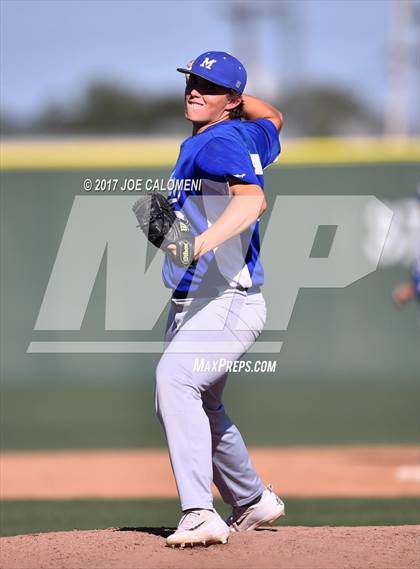 Thumbnail 3 in Reagan [Ronald] vs MacArthur [Douglas] photogallery.