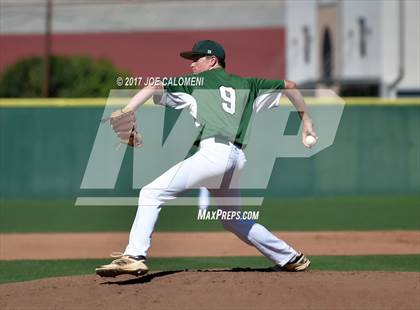 Thumbnail 3 in JV: Reagan [Ronald] vs MacArthur [Douglas] photogallery.