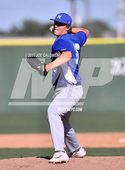 Thumbnail 3 in Reagan [Ronald] vs MacArthur [Douglas] photogallery.