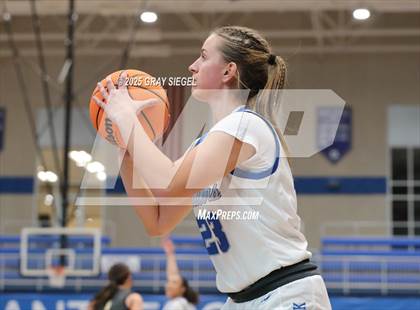 Thumbnail 2 in Southmoore @ Deer Creek photogallery.