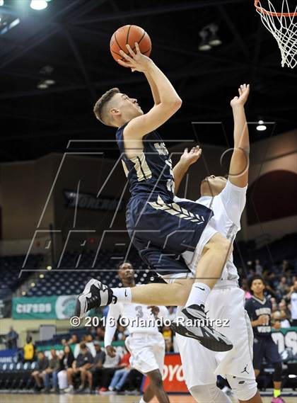 Thumbnail 3 in Madison vs Bonita Vista (CIF SDS D3 Final) photogallery.