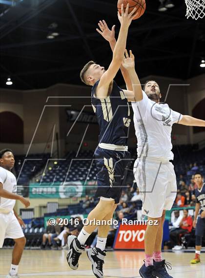 Thumbnail 3 in Madison vs Bonita Vista (CIF SDS D3 Final) photogallery.