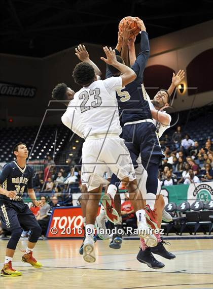 Thumbnail 3 in Madison vs Bonita Vista (CIF SDS D3 Final) photogallery.