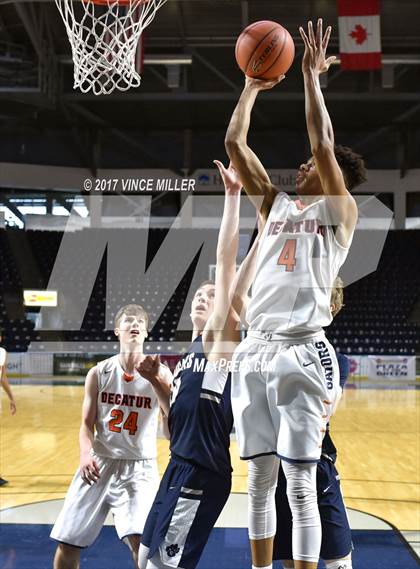 Thumbnail 1 in Cascade Christian vs. Decatur photogallery.