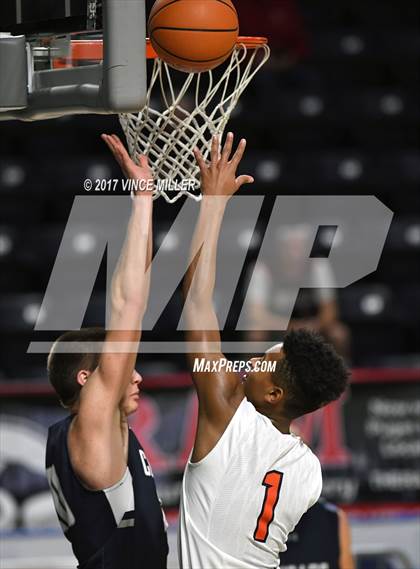 Thumbnail 3 in Cascade Christian vs. Decatur photogallery.