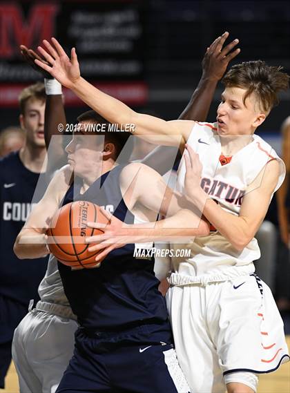 Thumbnail 1 in Cascade Christian vs. Decatur photogallery.