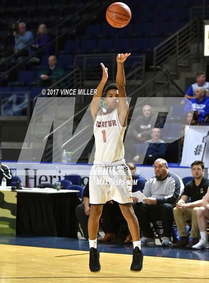 Thumbnail 1 in Cascade Christian vs. Decatur photogallery.
