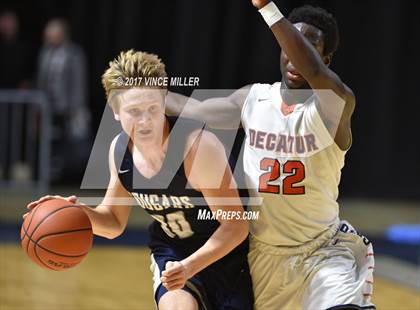 Thumbnail 2 in Cascade Christian vs. Decatur photogallery.