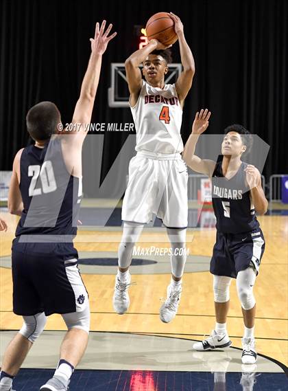 Thumbnail 2 in Cascade Christian vs. Decatur photogallery.