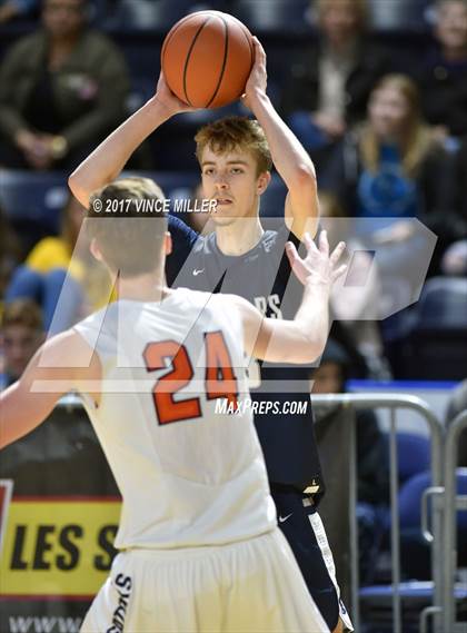 Thumbnail 1 in Cascade Christian vs. Decatur photogallery.