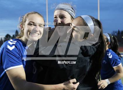 Thumbnail 1 in San Ramon Valley @ Davis (CIF NorCal D1 Semifinals) photogallery.
