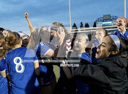 Thumbnail 2 in San Ramon Valley @ Davis (CIF NorCal D1 Semifinals) photogallery.