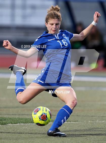 Thumbnail 3 in San Ramon Valley @ Davis (CIF NorCal D1 Semifinals) photogallery.
