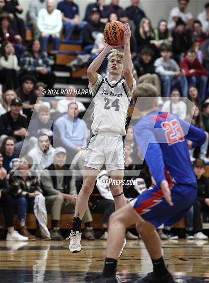 Thumbnail 2 in Damonte Ranch vs. Reno photogallery.