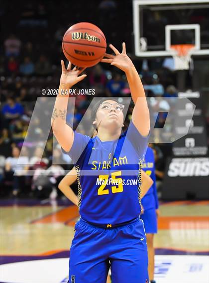 Thumbnail 3 in Baboquivari vs. Rock Point (AIA 1A Final) photogallery.