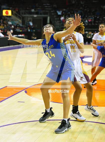 Thumbnail 2 in Baboquivari vs. Rock Point (AIA 1A Final) photogallery.