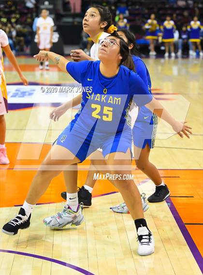 Thumbnail 1 in Baboquivari vs. Rock Point (AIA 1A Final) photogallery.