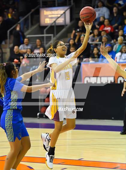 Thumbnail 3 in Baboquivari vs. Rock Point (AIA 1A Final) photogallery.