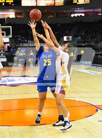 Thumbnail 1 in Baboquivari vs. Rock Point (AIA 1A Final) photogallery.