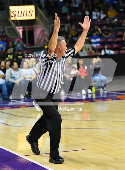 Thumbnail 1 in Baboquivari vs. Rock Point (AIA 1A Final) photogallery.