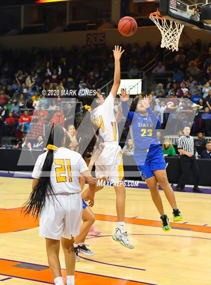 Thumbnail 2 in Baboquivari vs. Rock Point (AIA 1A Final) photogallery.