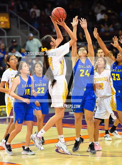 Thumbnail 2 in Baboquivari vs. Rock Point (AIA 1A Final) photogallery.