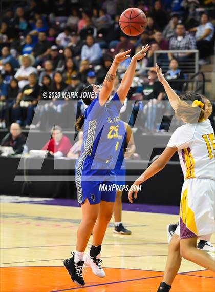 Thumbnail 3 in Baboquivari vs. Rock Point (AIA 1A Final) photogallery.