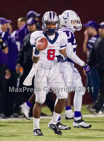 Thumbnail 1 in Manvel vs. Dayton (4A Region III Division II  Regional) photogallery.