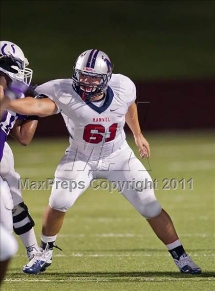 Thumbnail 2 in Manvel vs. Dayton (4A Region III Division II  Regional) photogallery.