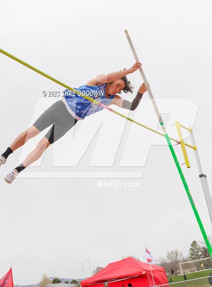 Thumbnail 1 in Caveman Classic Invitational photogallery.