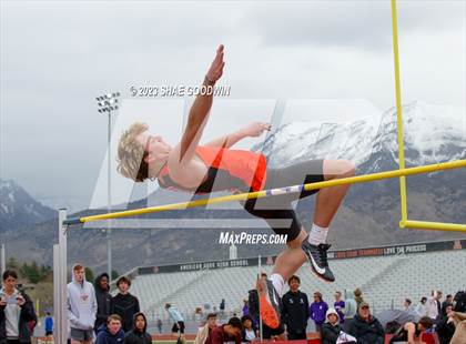 Thumbnail 2 in Caveman Classic Invitational photogallery.