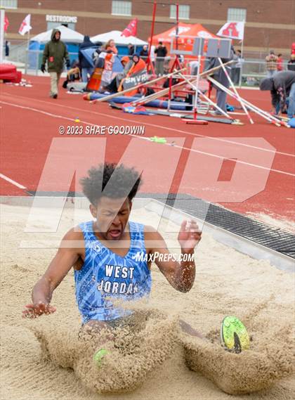Thumbnail 3 in Caveman Classic Invitational photogallery.
