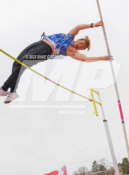 Thumbnail 2 in Caveman Classic Invitational photogallery.