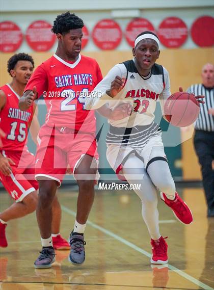 Thumbnail 3 in Fairfield vs. Saint Mary's (DLS Vontoure Classic) photogallery.